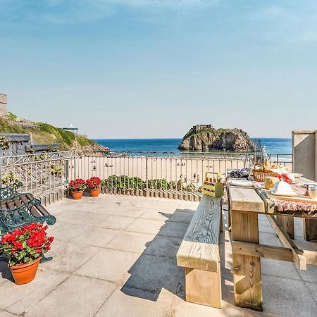 Ocean Waves Villa Тенби Екстериор снимка