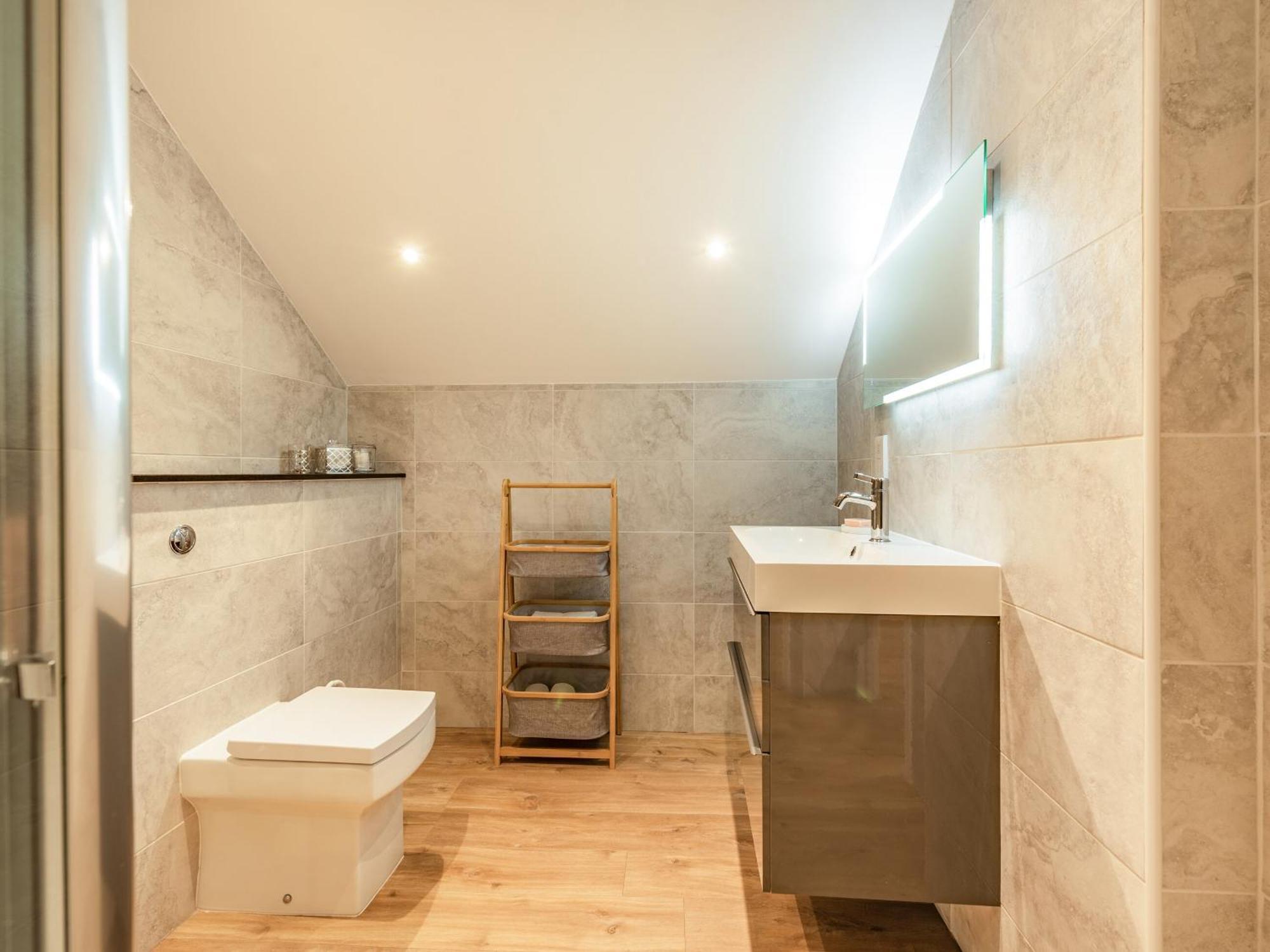 Ocean Waves Villa Тенби Екстериор снимка